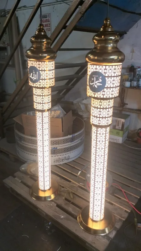 Cami Şamdanı 10